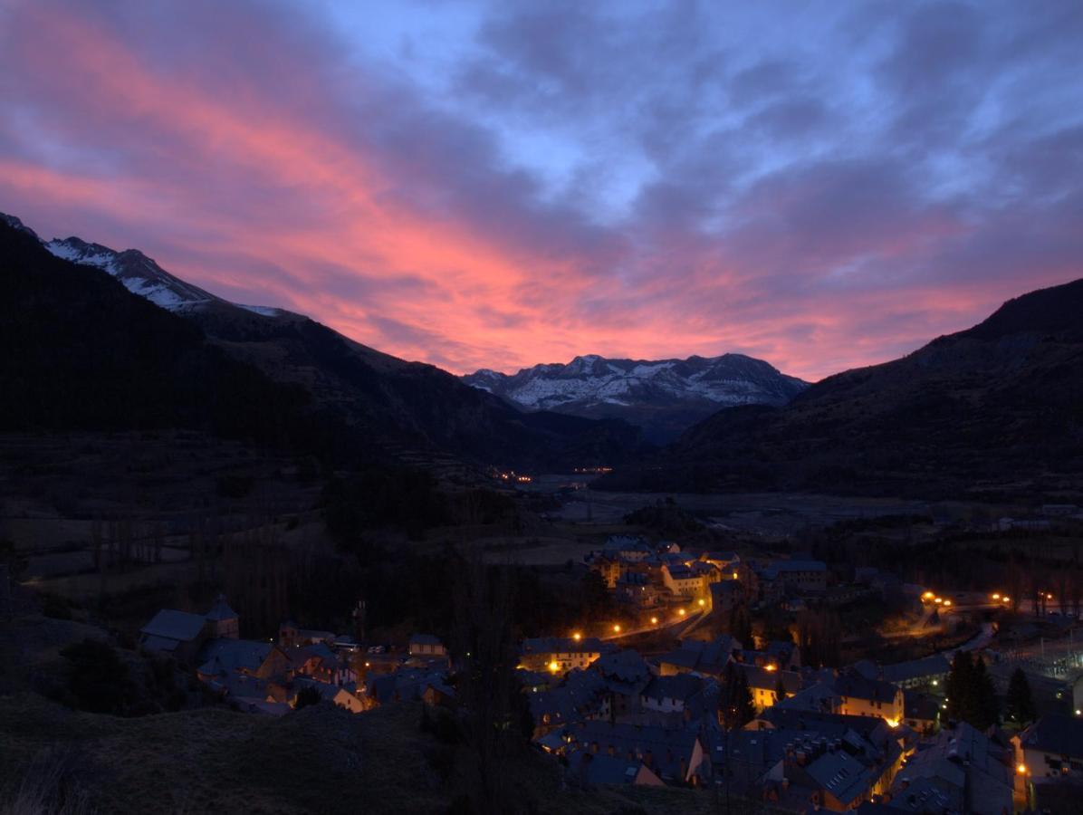 Hotel Valle De Izas Sallent de Gállego Esterno foto