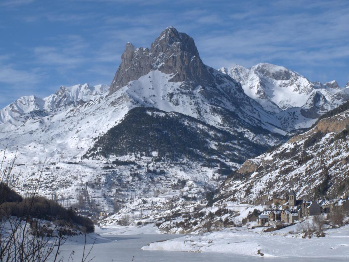 Hotel Valle De Izas Sallent de Gállego Esterno foto