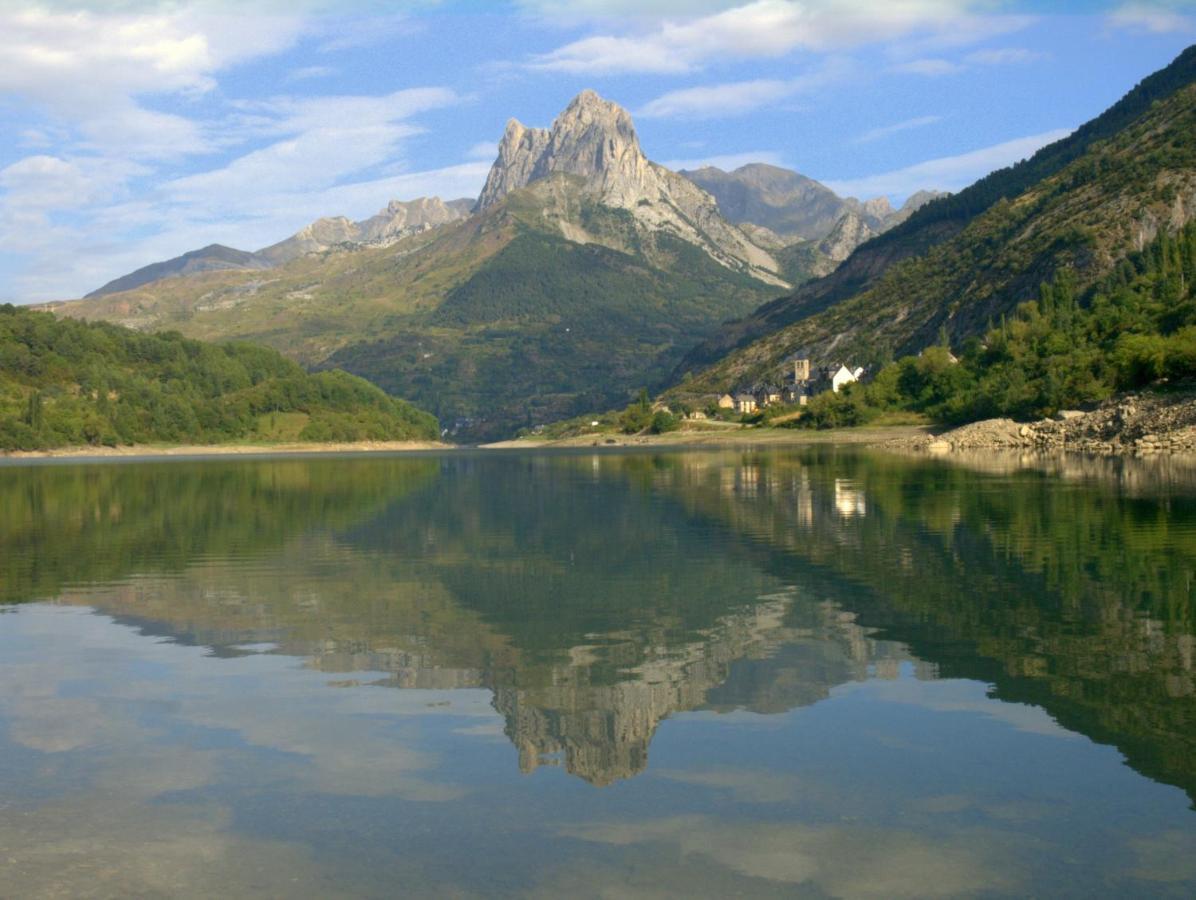 Hotel Valle De Izas Sallent de Gállego Esterno foto